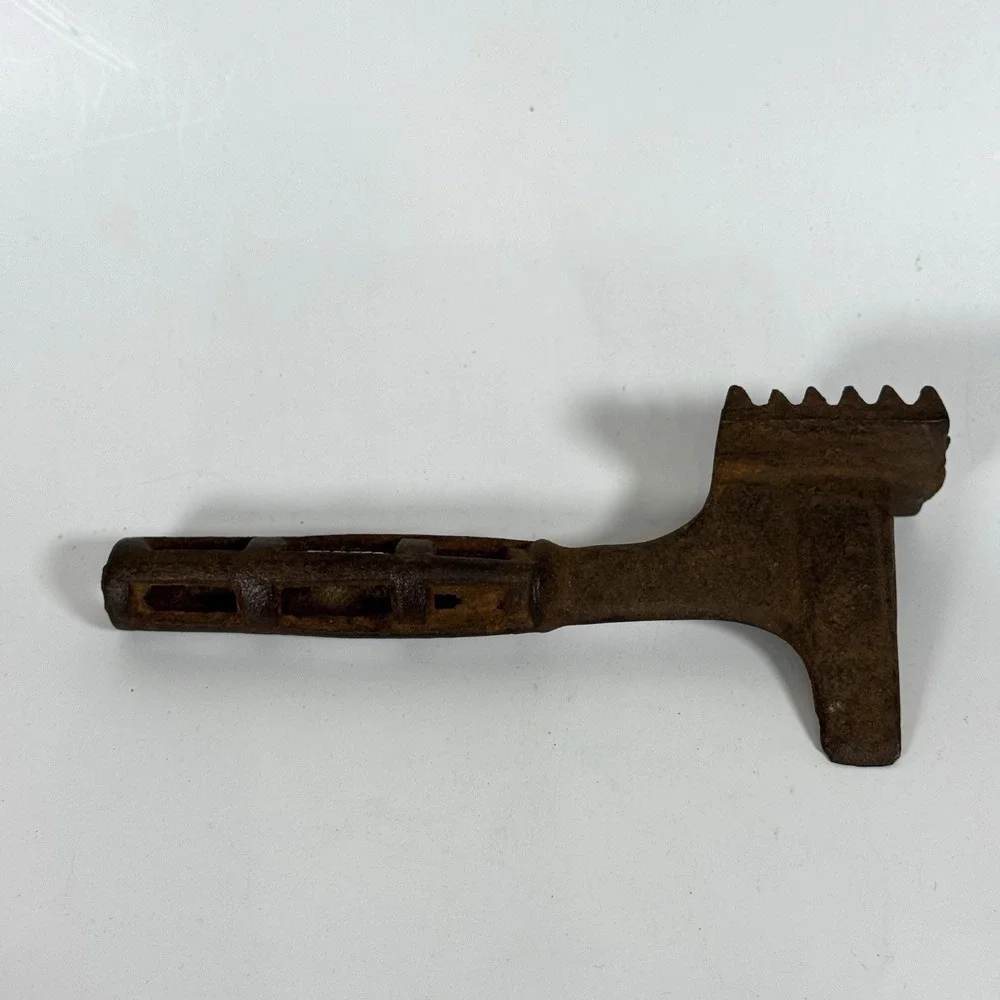 Antique‎ Cast Iron Meat Tenderizer Kitchen Tool Ice Hammer Rustic Kitchen Tool